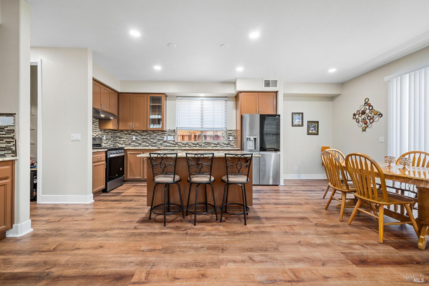 1461-1463 Trombetta Street Santa Rosa CA 95407