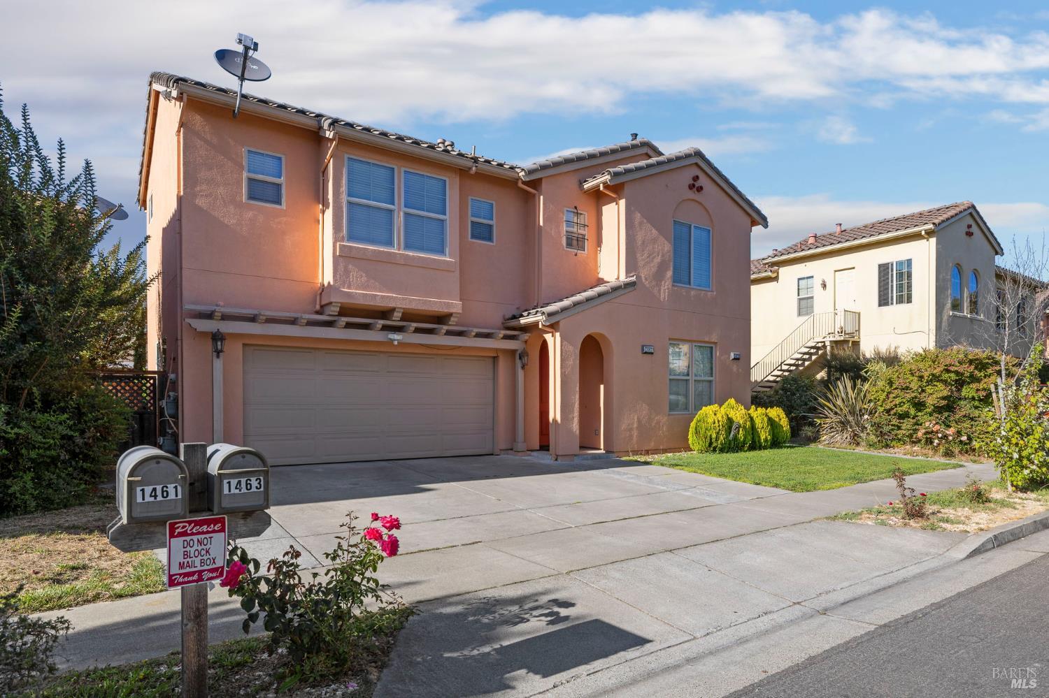 1461-1463 Trombetta Street Santa Rosa CA 95407