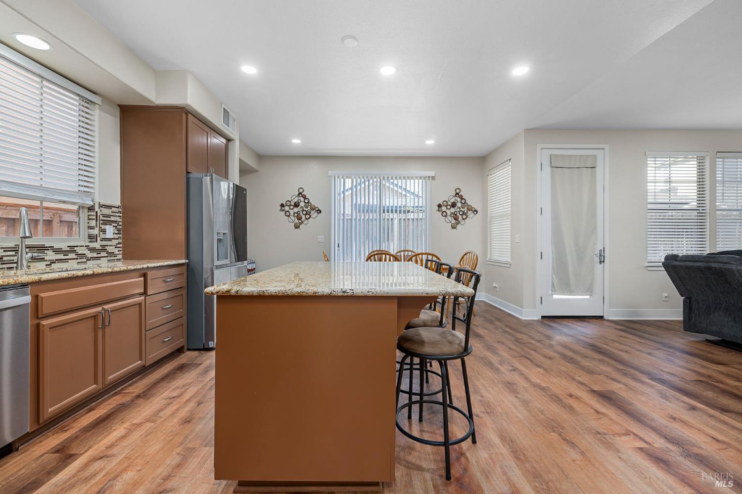 1461-1463 Trombetta Street Santa Rosa CA 95407