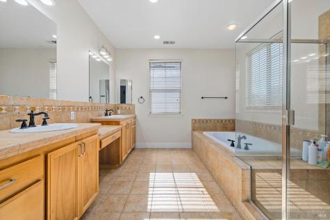 1461-1463 Trombetta Street Santa Rosa CA 95407