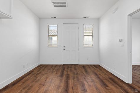 1461-1463 Trombetta Street Santa Rosa CA 95407