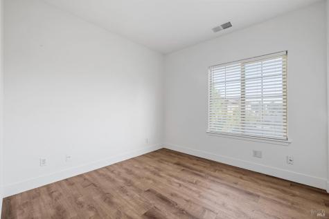 1461-1463 Trombetta Street Santa Rosa CA 95407