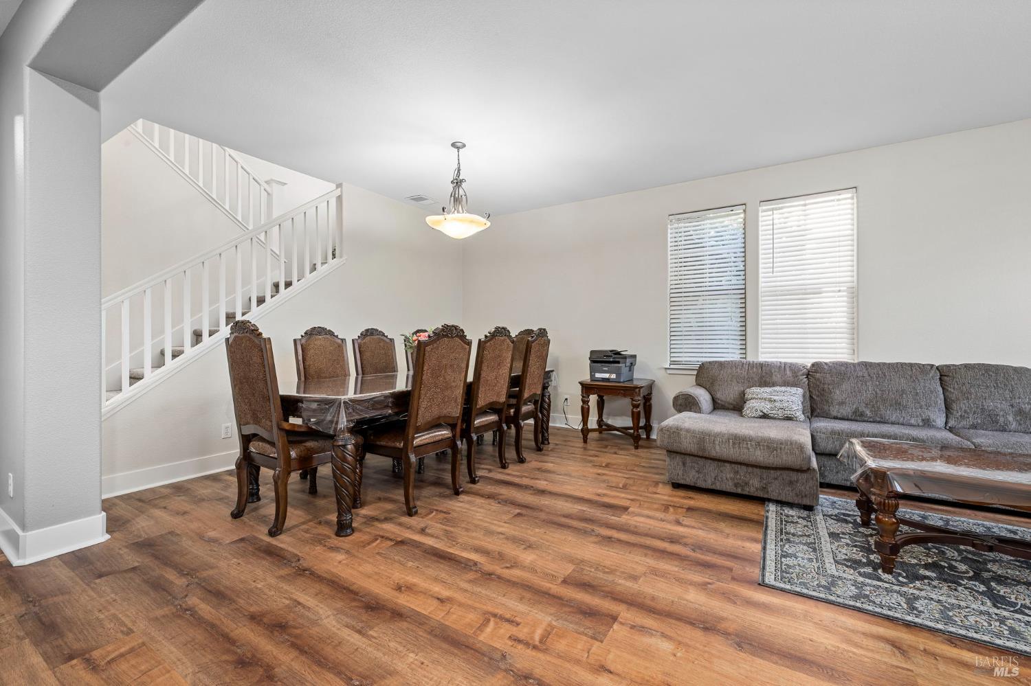 1461-1463 Trombetta Street Santa Rosa CA 95407