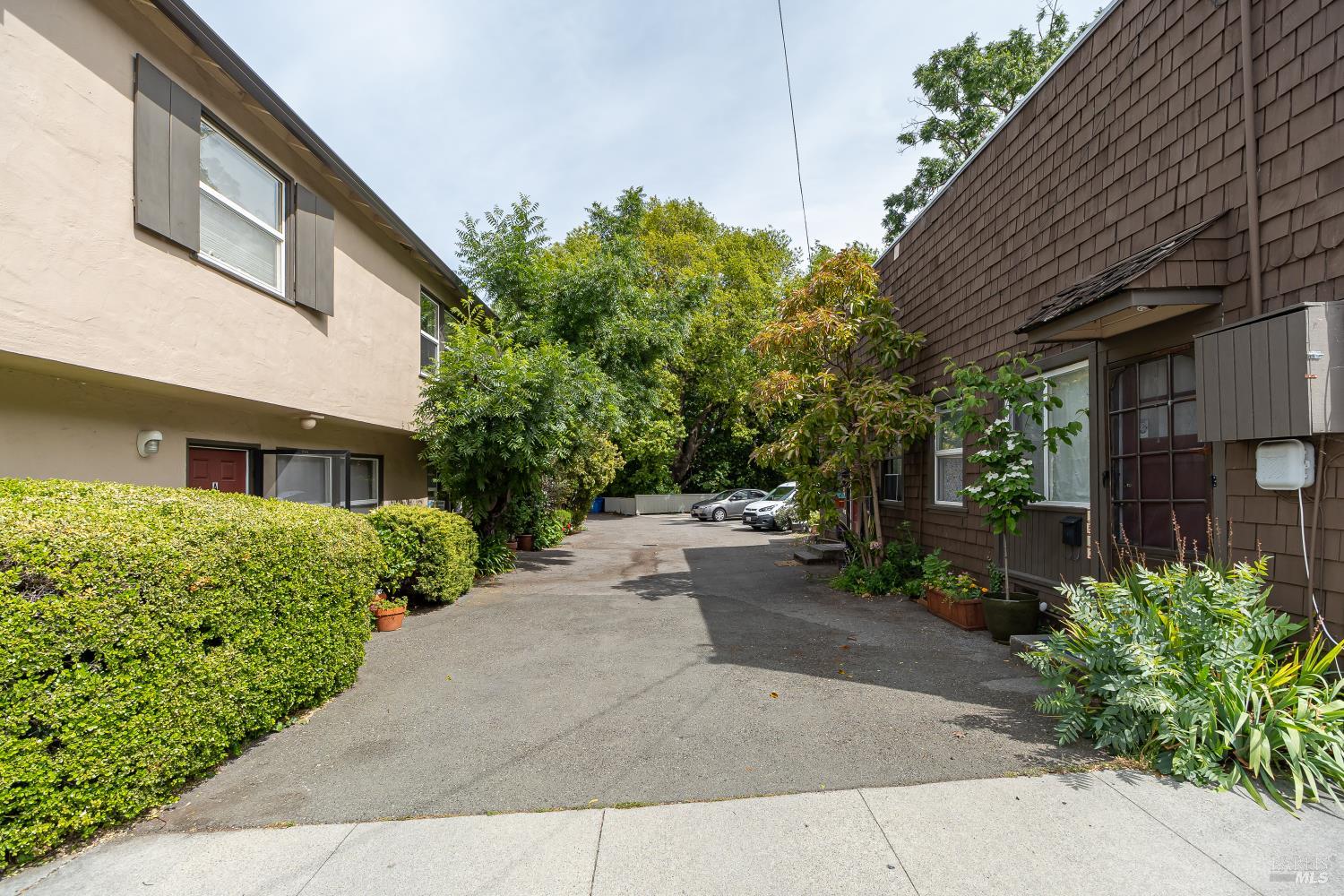 1512-1516 San Anselmo Avenue San Anselmo CA 94960