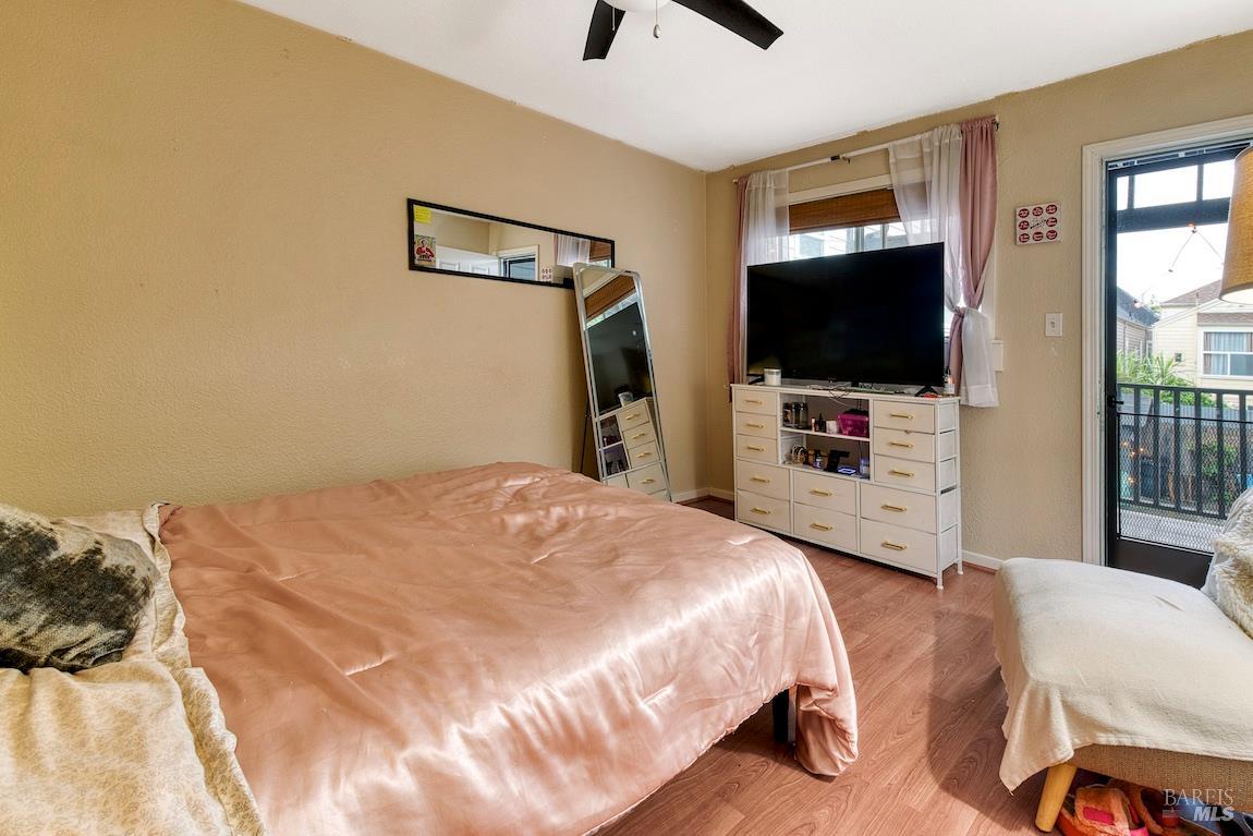 1128 Chester Street Oakland CA 94607
