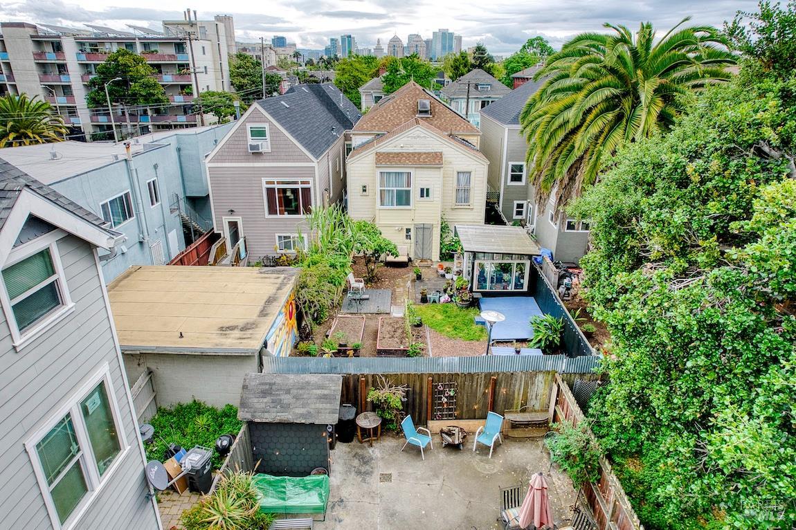 1128 Chester Street Oakland CA 94607