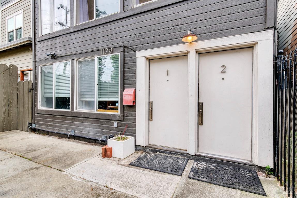 1128 Chester Street Oakland CA 94607