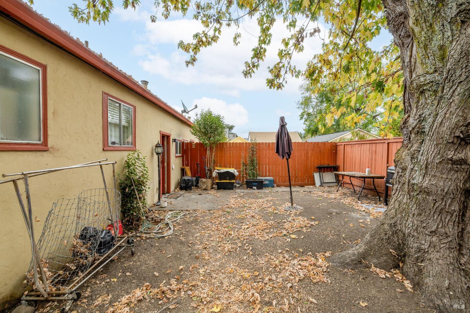 1006 Pressley Street Santa Rosa CA 95404