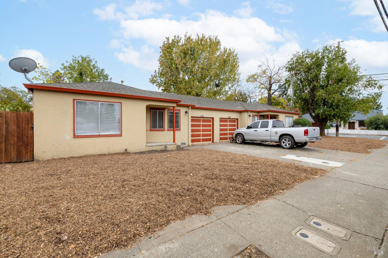 1006 Pressley Street Santa Rosa CA 95404