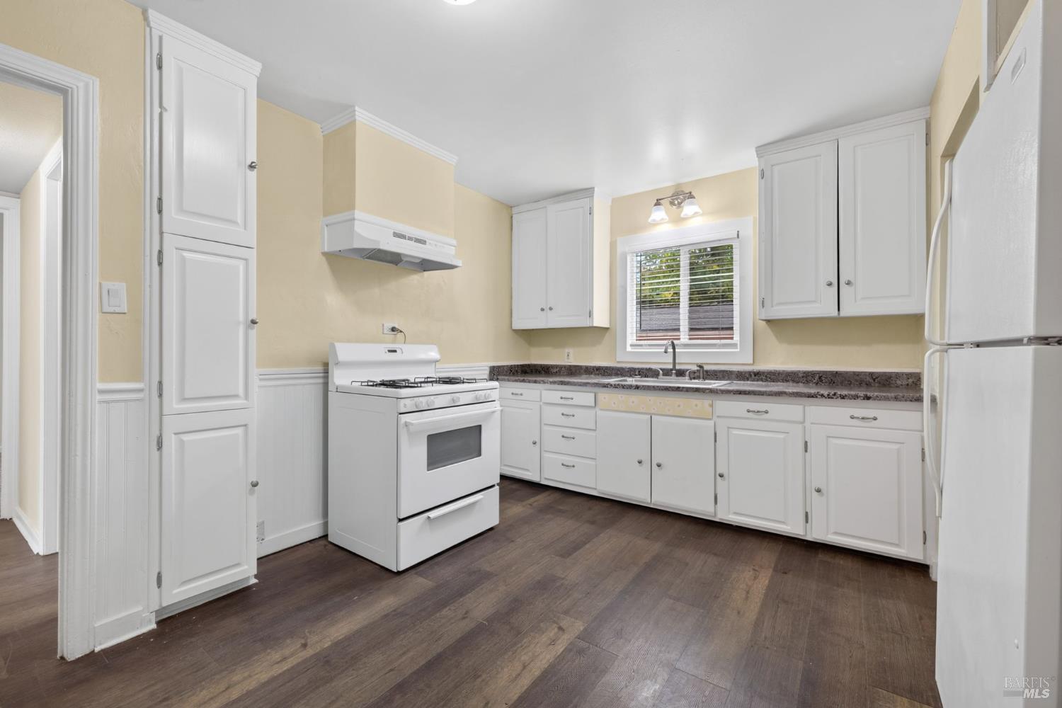 1006 Pressley Street Santa Rosa CA 95404