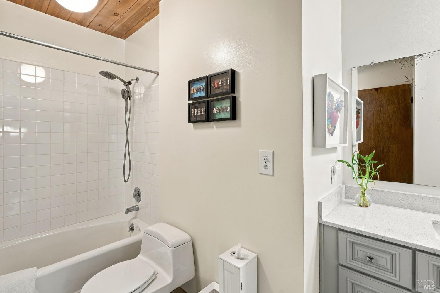 92-96 Elizabeth Way San Rafael CA 94901