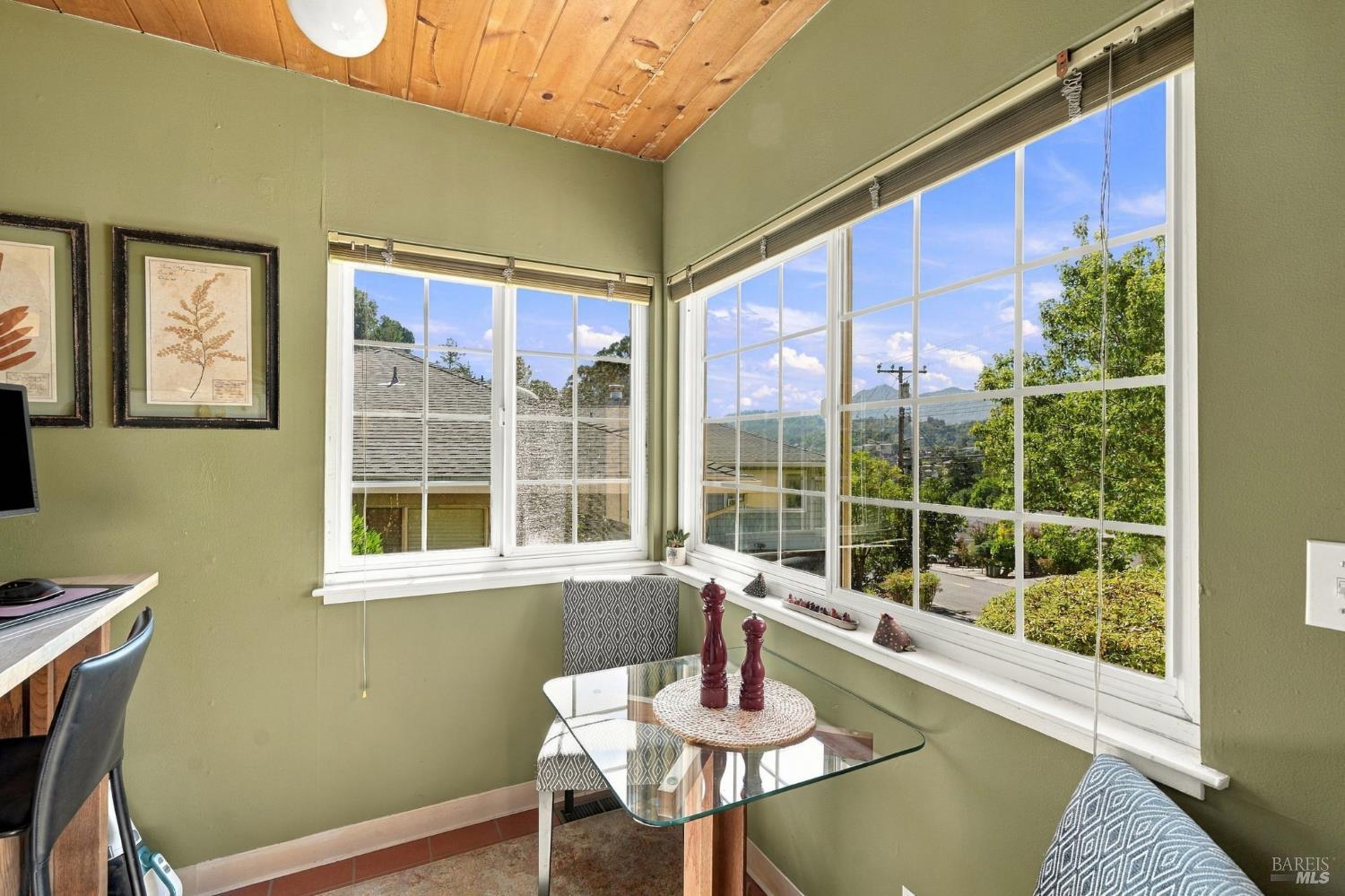 92-96 Elizabeth Way San Rafael CA 94901