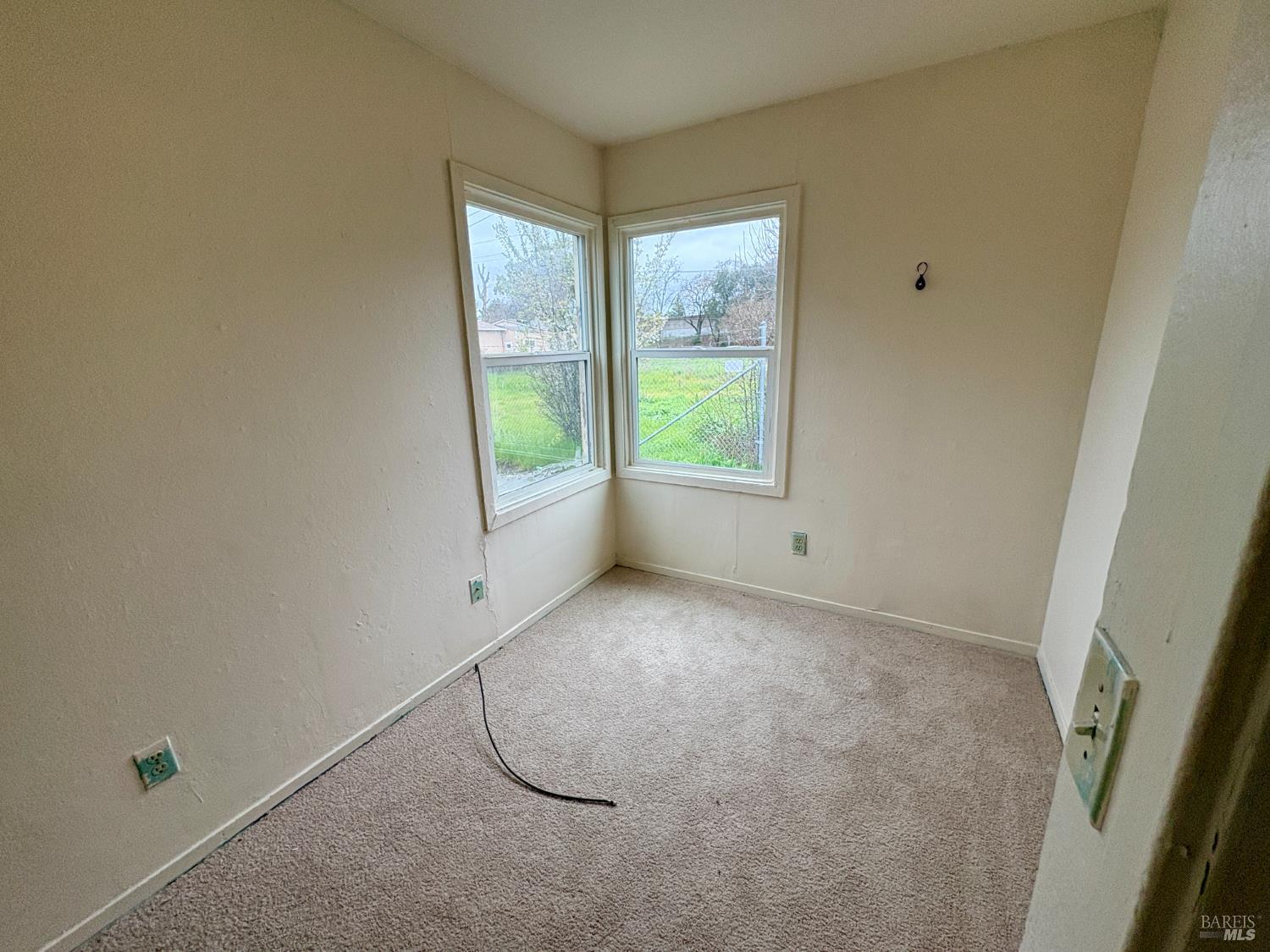 909-917 Hendley Street Santa Rosa CA 95404