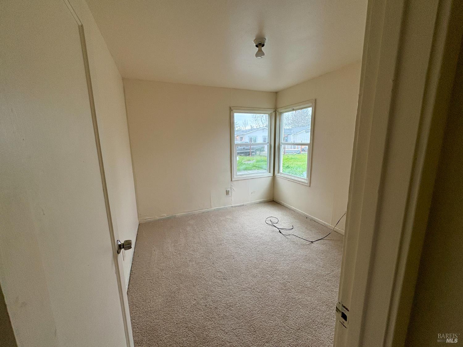 909-917 Hendley Street Santa Rosa CA 95404