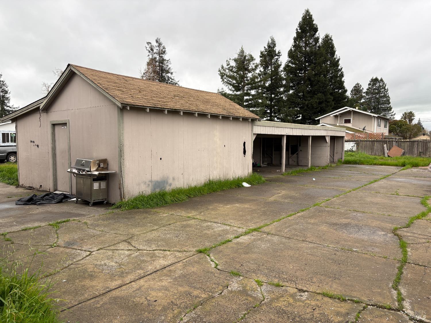 909-917 Hendley Street Santa Rosa CA 95404