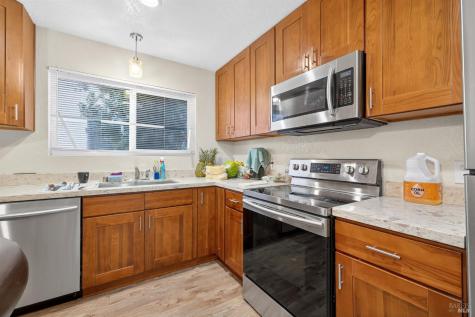 497 Sebastopol Avenue Santa Rosa CA 95401