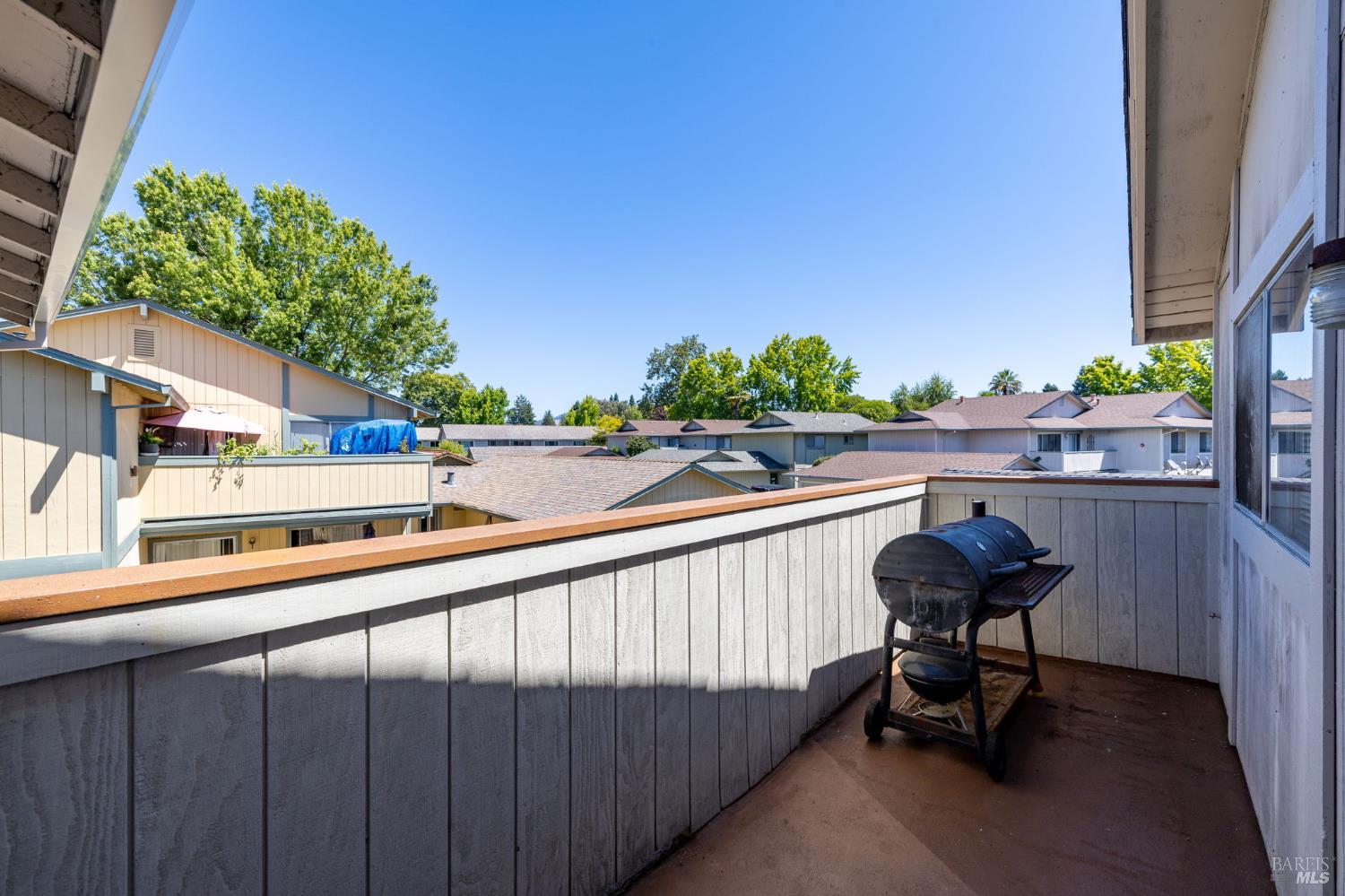6530 Country Club Drive Rohnert Park CA 94928