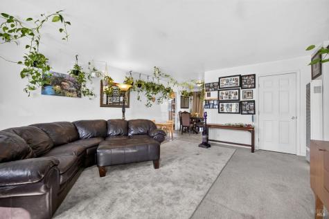 2601 Northcoast Street Santa Rosa CA 95403