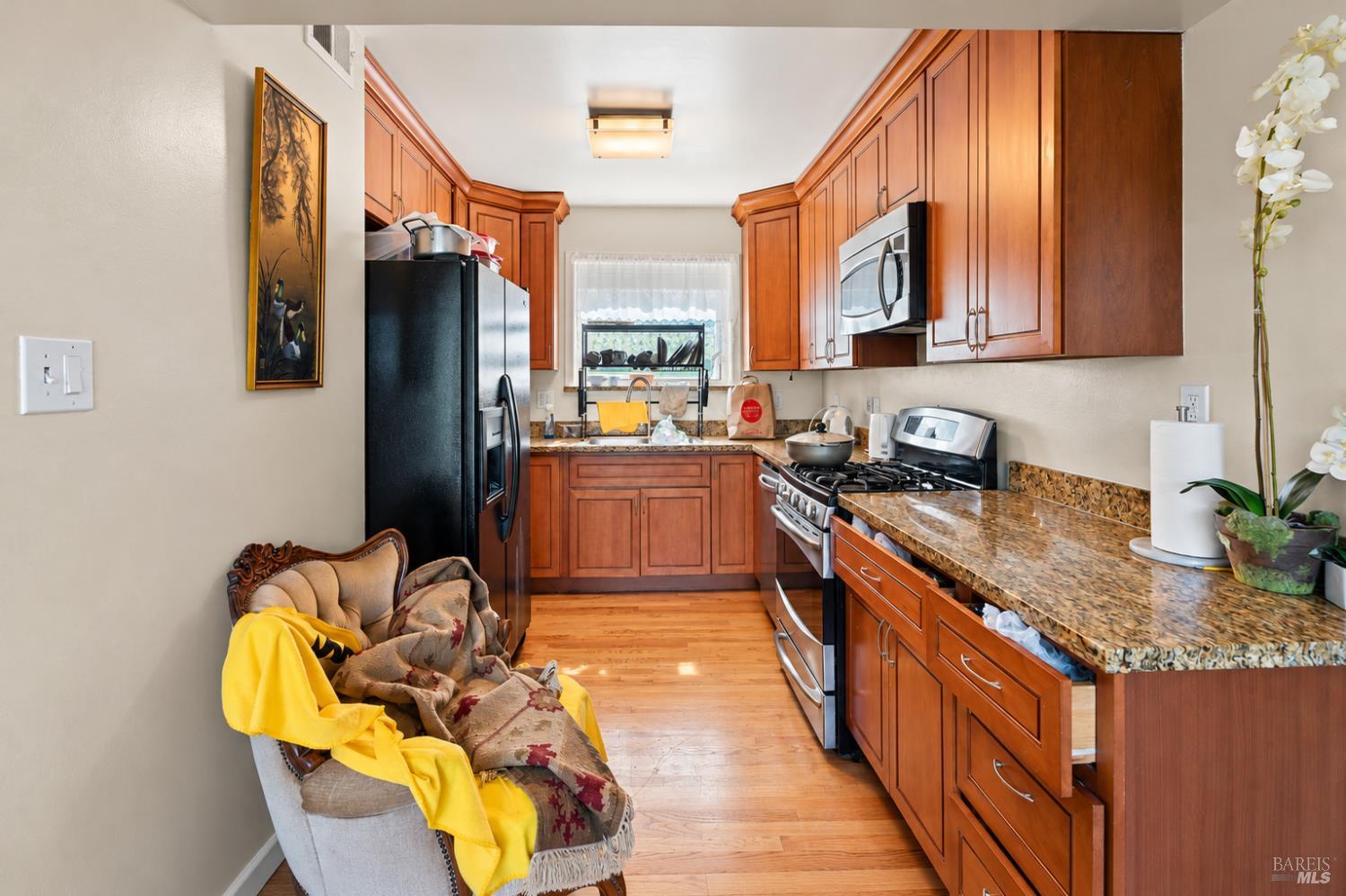 553 Pacific Avenue Alameda CA 94501