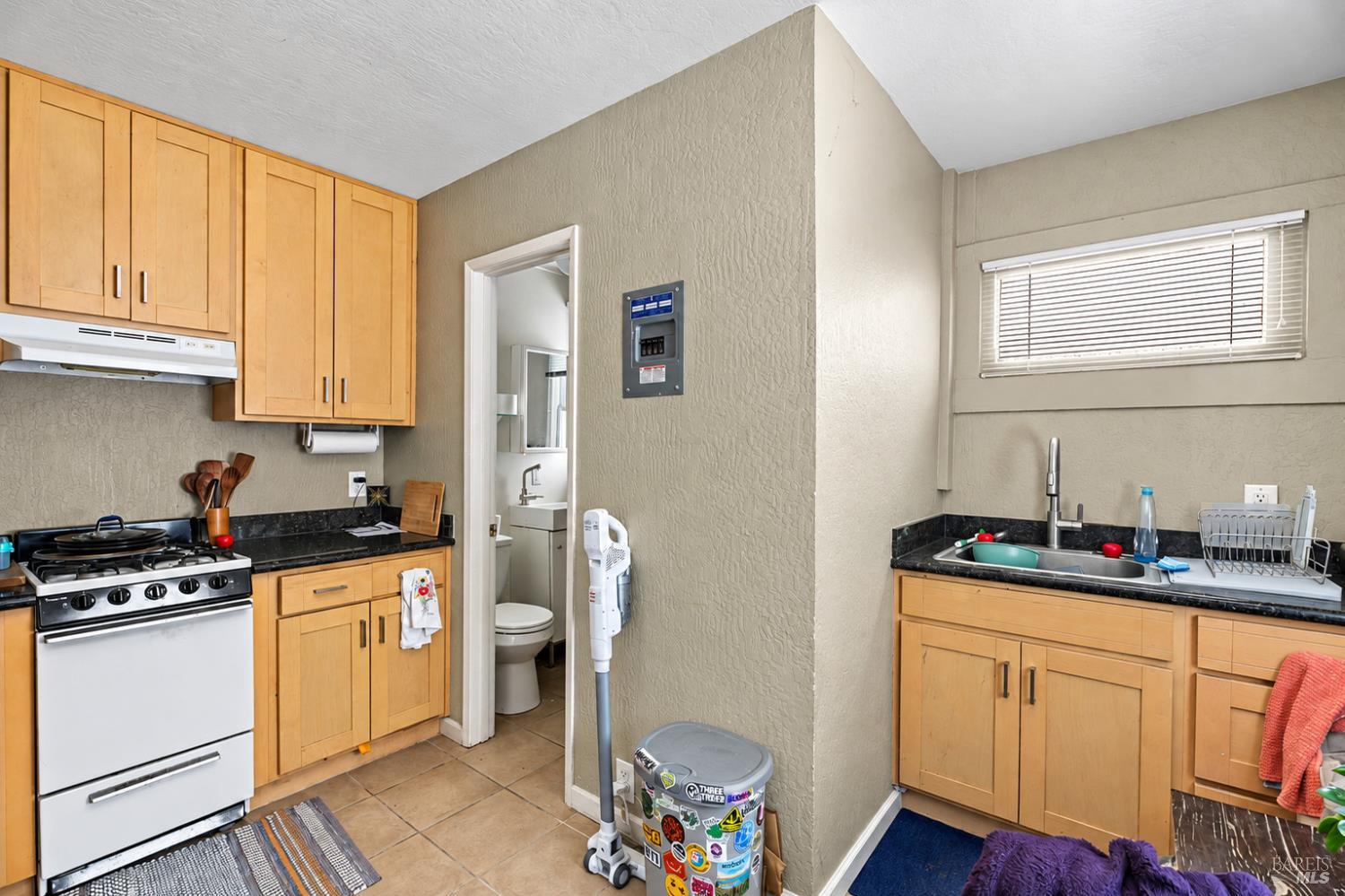 553 Pacific Avenue Alameda CA 94501