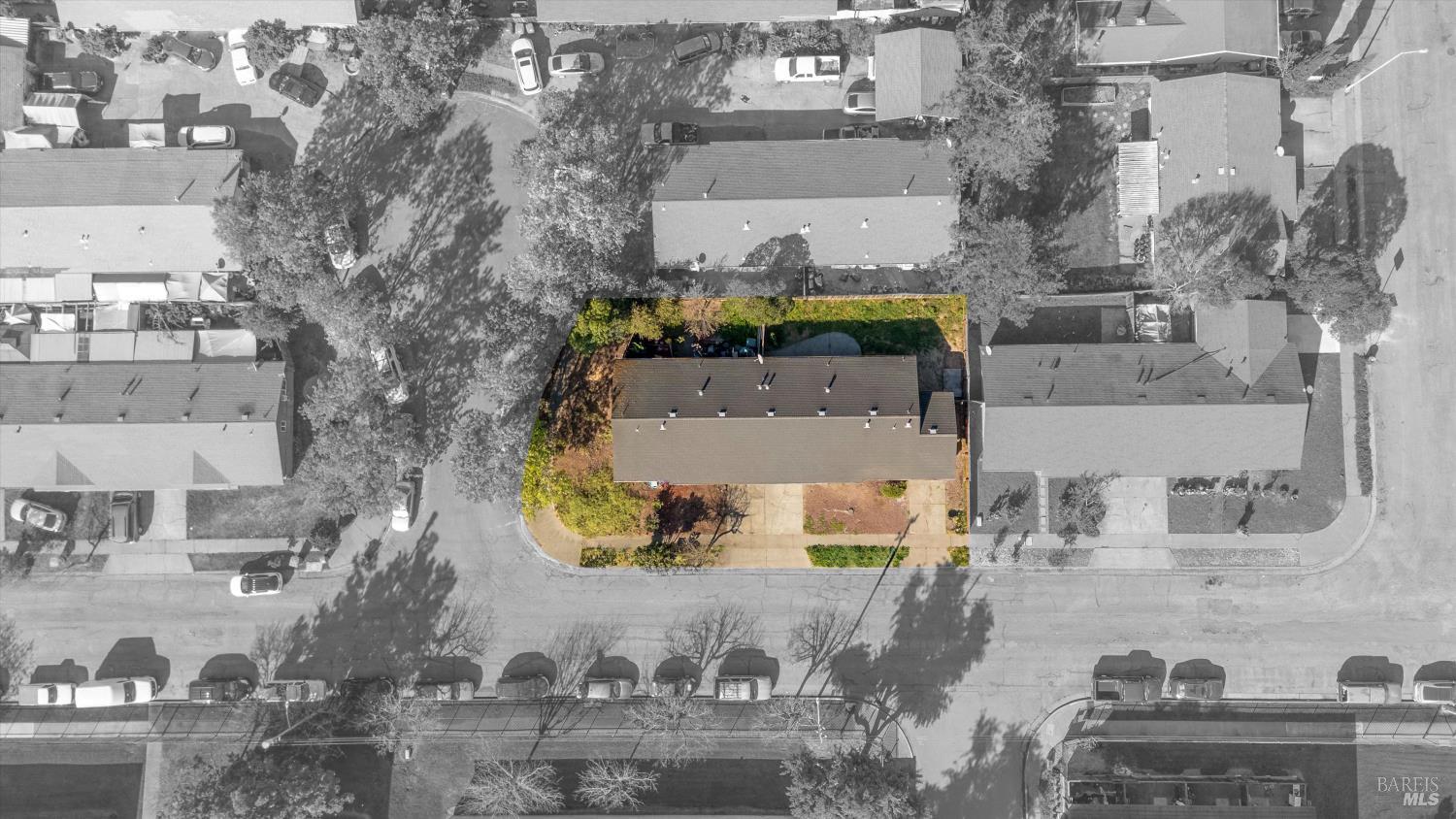 2559-2561 Northcoast Street Santa Rosa CA 95403