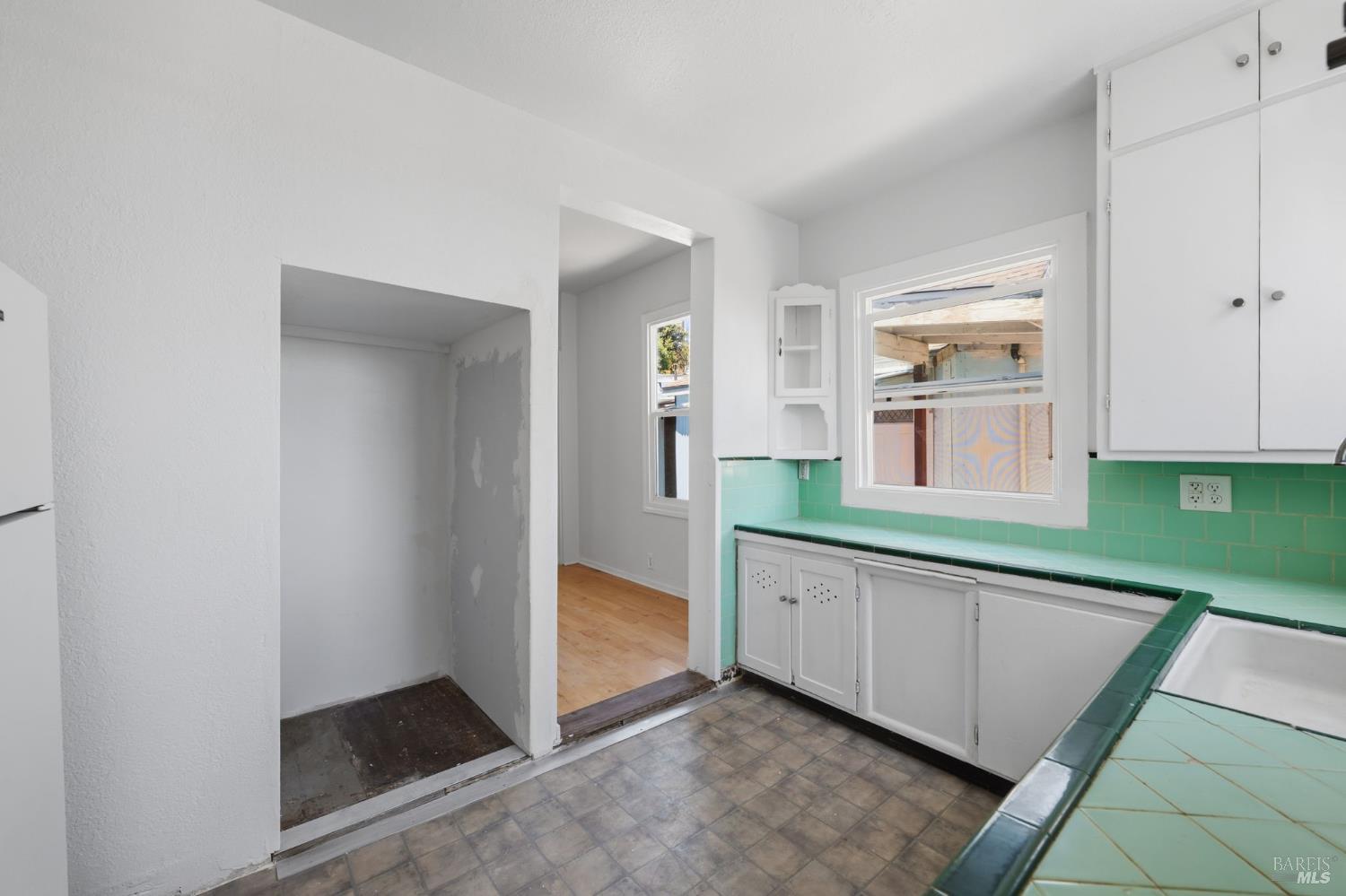 809 Dishong Street Vallejo CA 94590