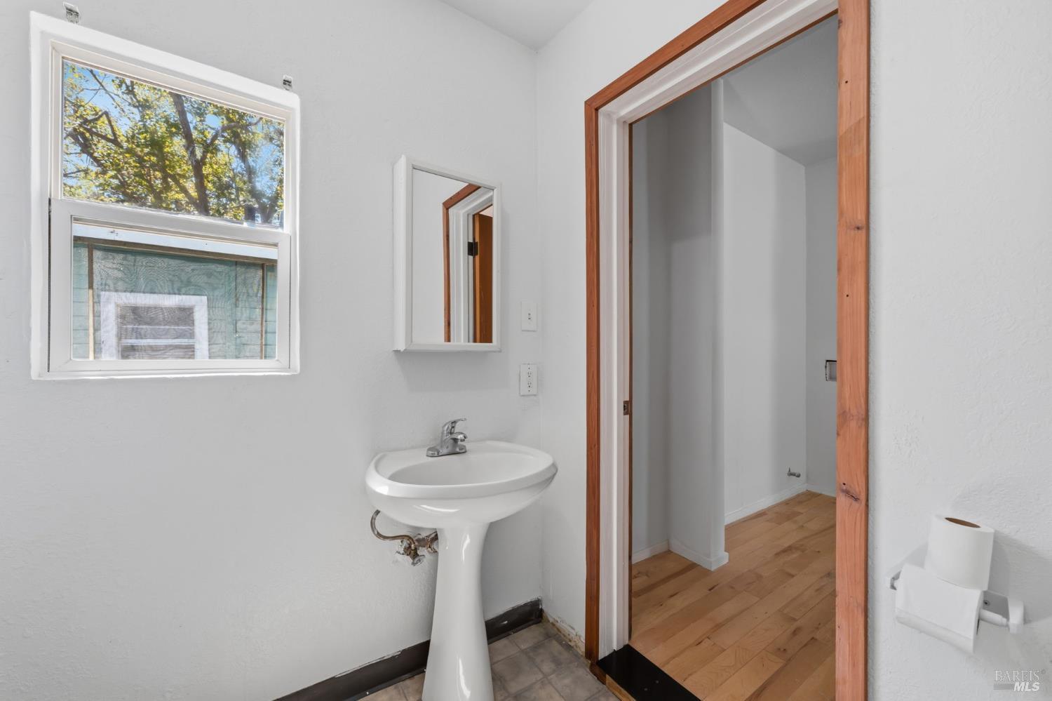 809 Dishong Street Vallejo CA 94590