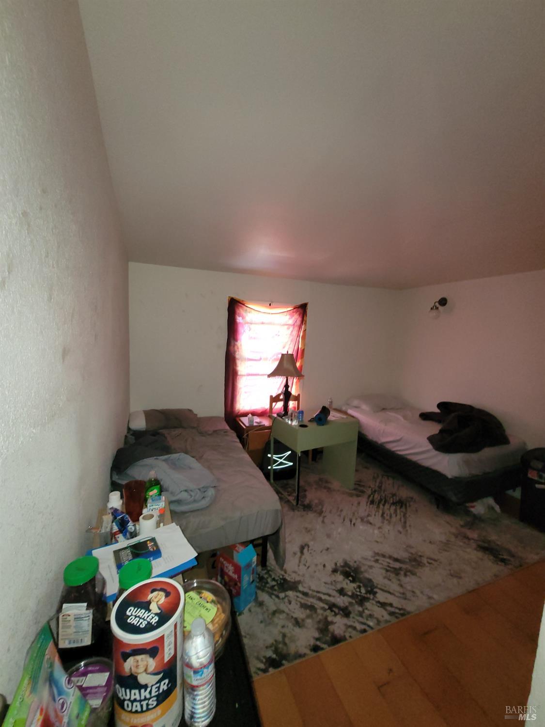 3833-3837 M L King Jr Way Oakland CA 94609