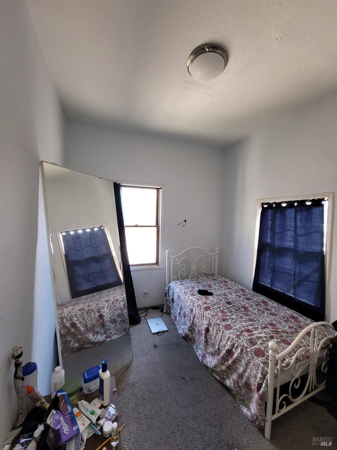 3833-3837 M L King Jr Way Oakland CA 94609