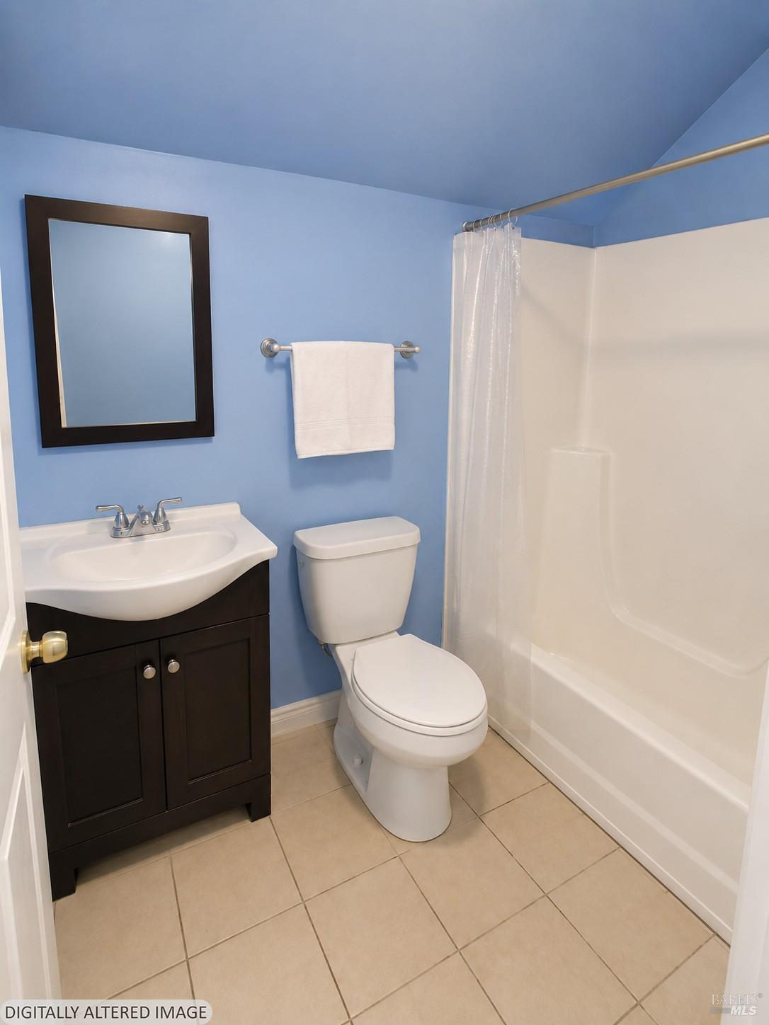 3833-3837 M L King Jr Way Oakland CA 94609