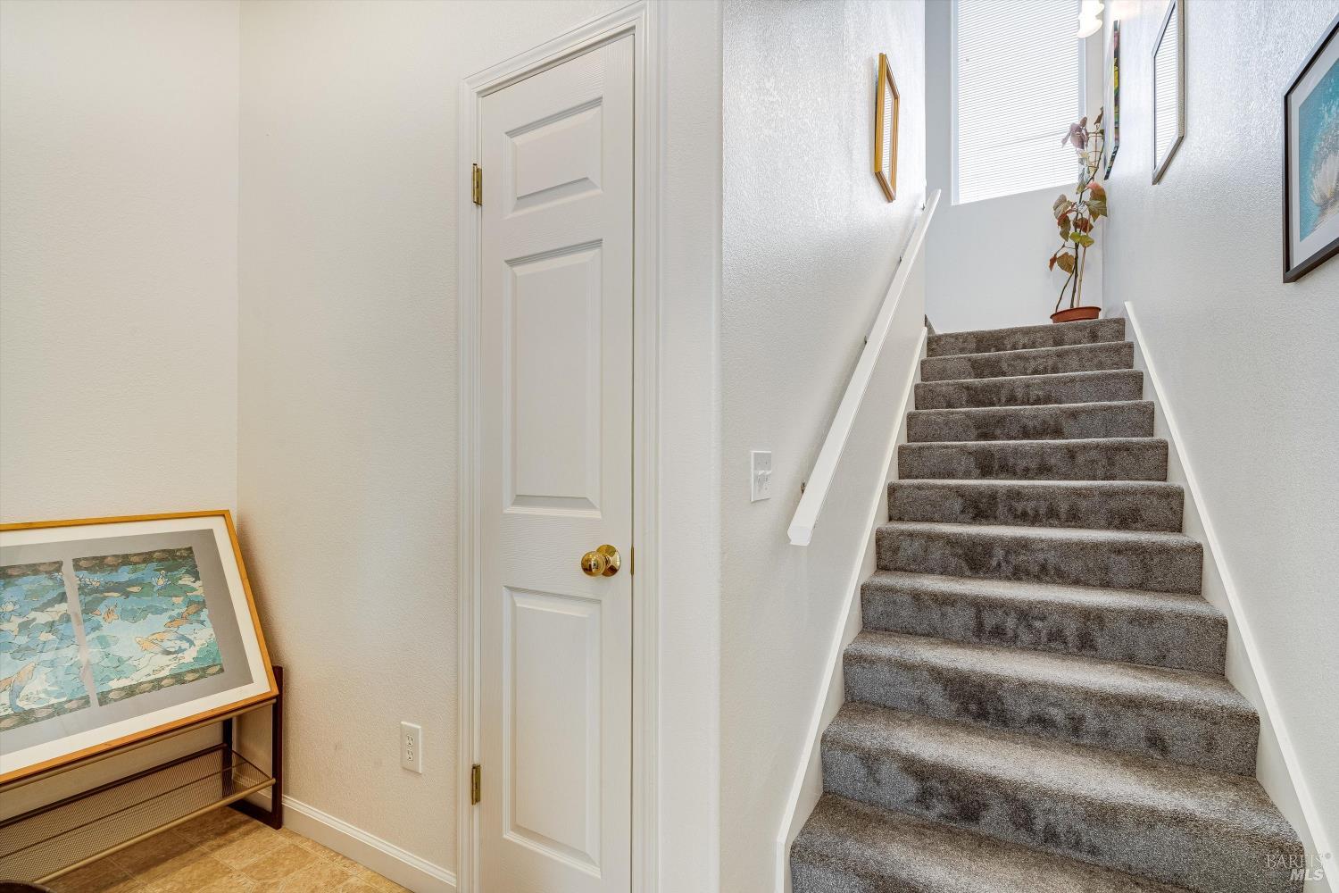 1171-1173 Gravenstein Highway S Sebastopol CA 95472