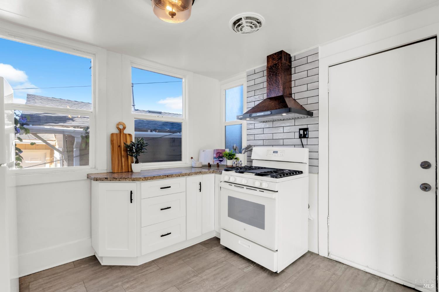 329 El Dorado Street Vallejo CA 94590