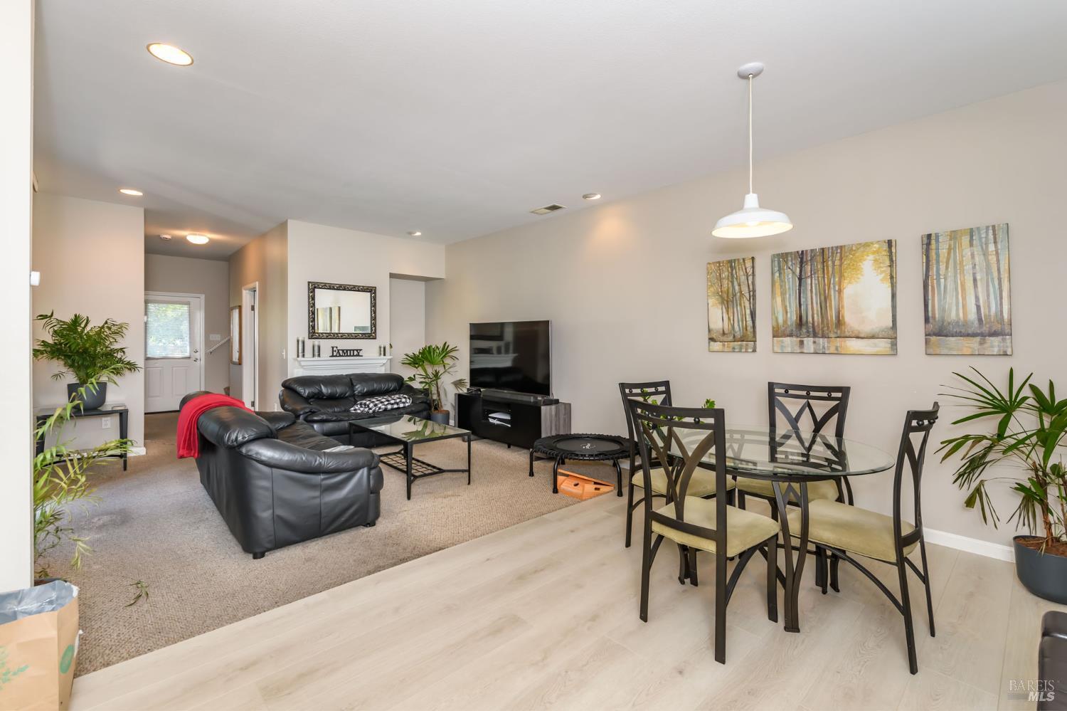 832-834 3rd Street W Sonoma CA 95476
