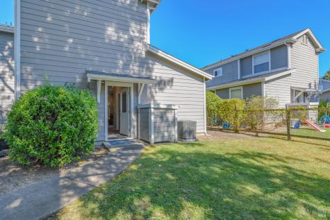 832-834 3rd Street W Sonoma CA 95476
