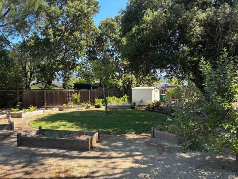 832-834 3rd Street W Sonoma CA 95476