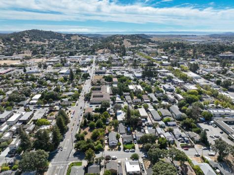 1041 3rd Street Novato CA 94945