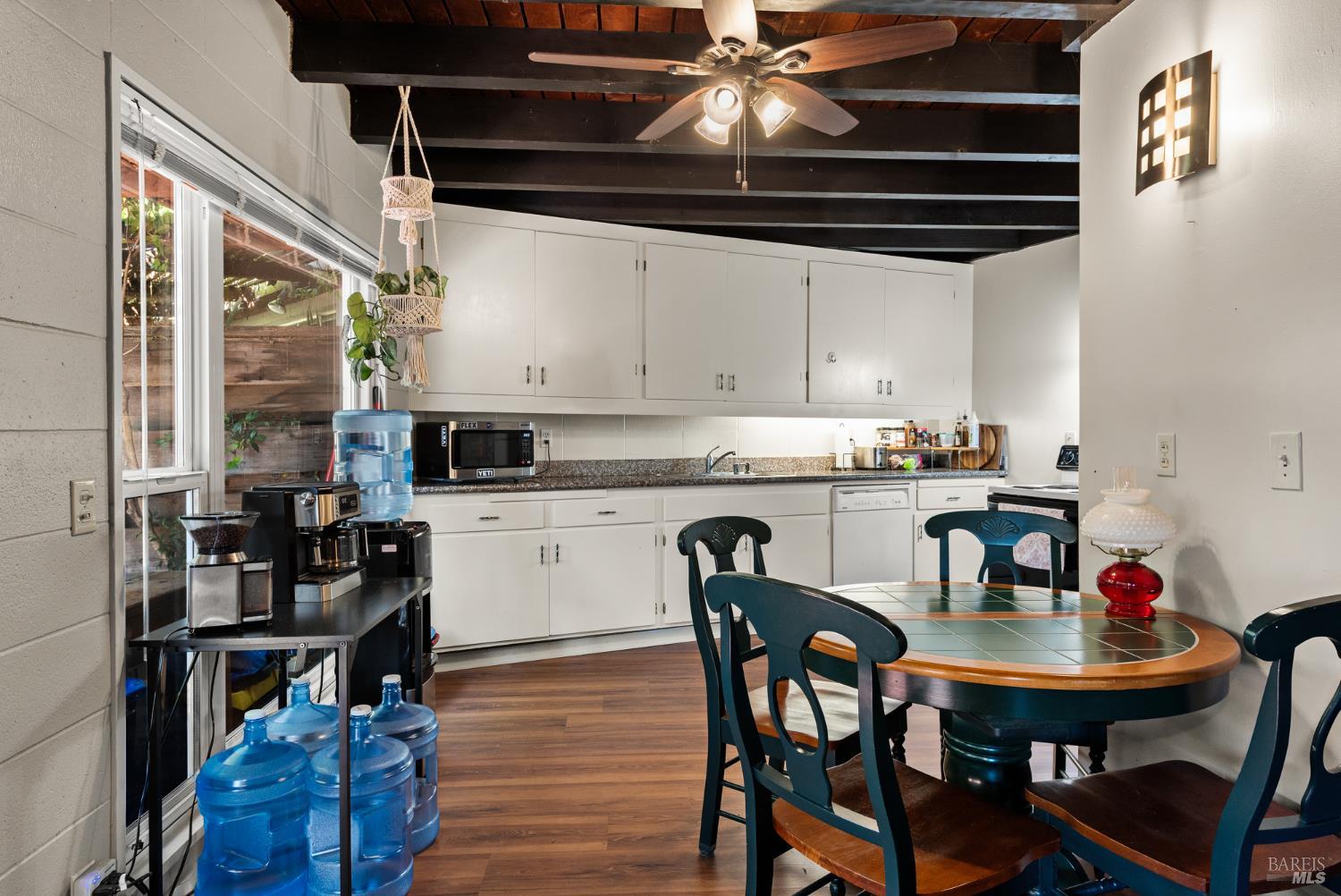 1041 3rd Street Novato CA 94945