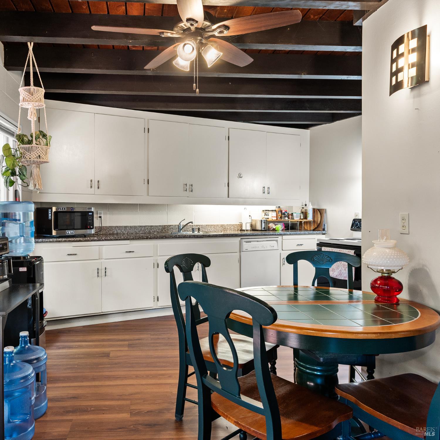 1041 3rd Street Novato CA 94945