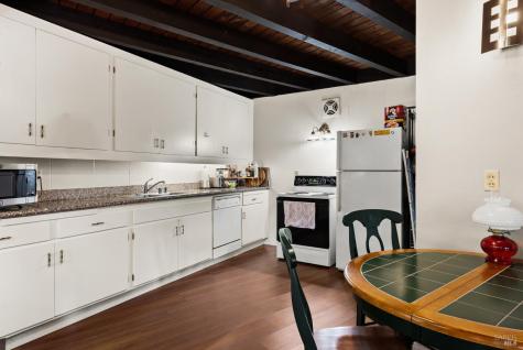 1041 3rd Street Novato CA 94945