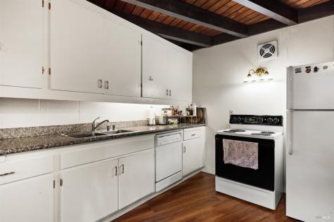 1041 3rd Street Novato CA 94945