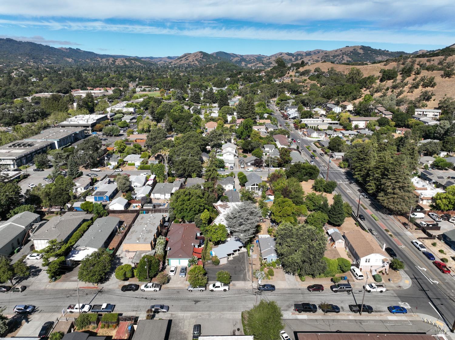 1041 3rd Street Novato CA 94945
