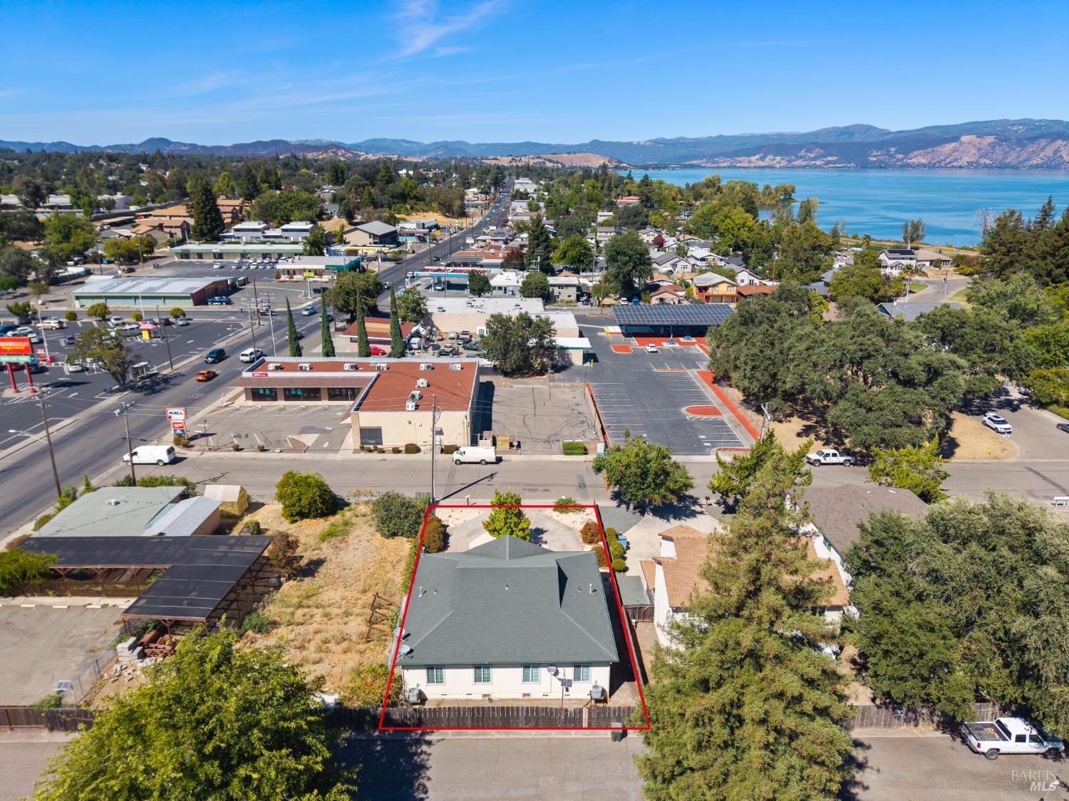 85 Royale Avenue Lakeport CA 95453