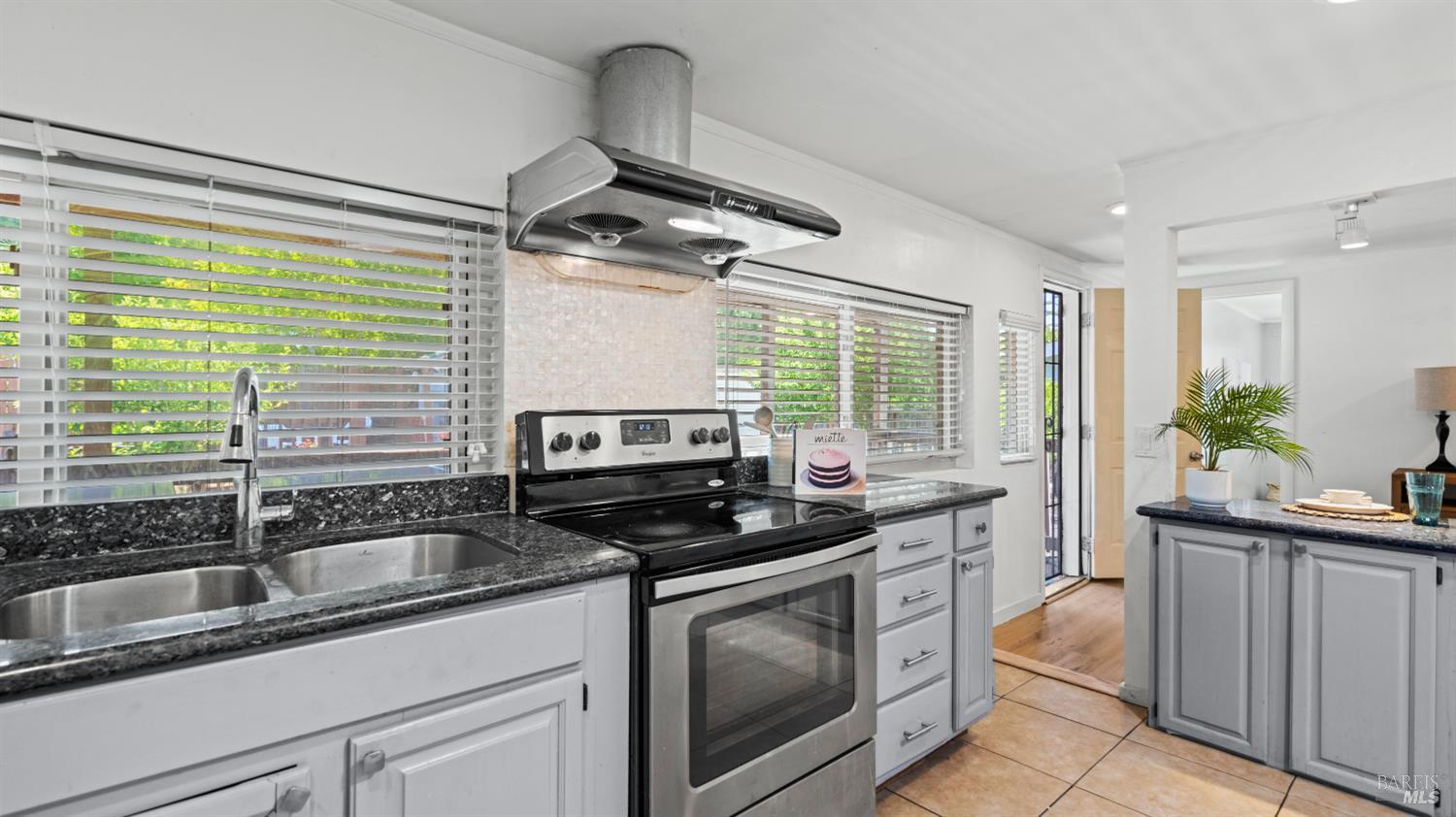79 Billou Street San Rafael CA 94901