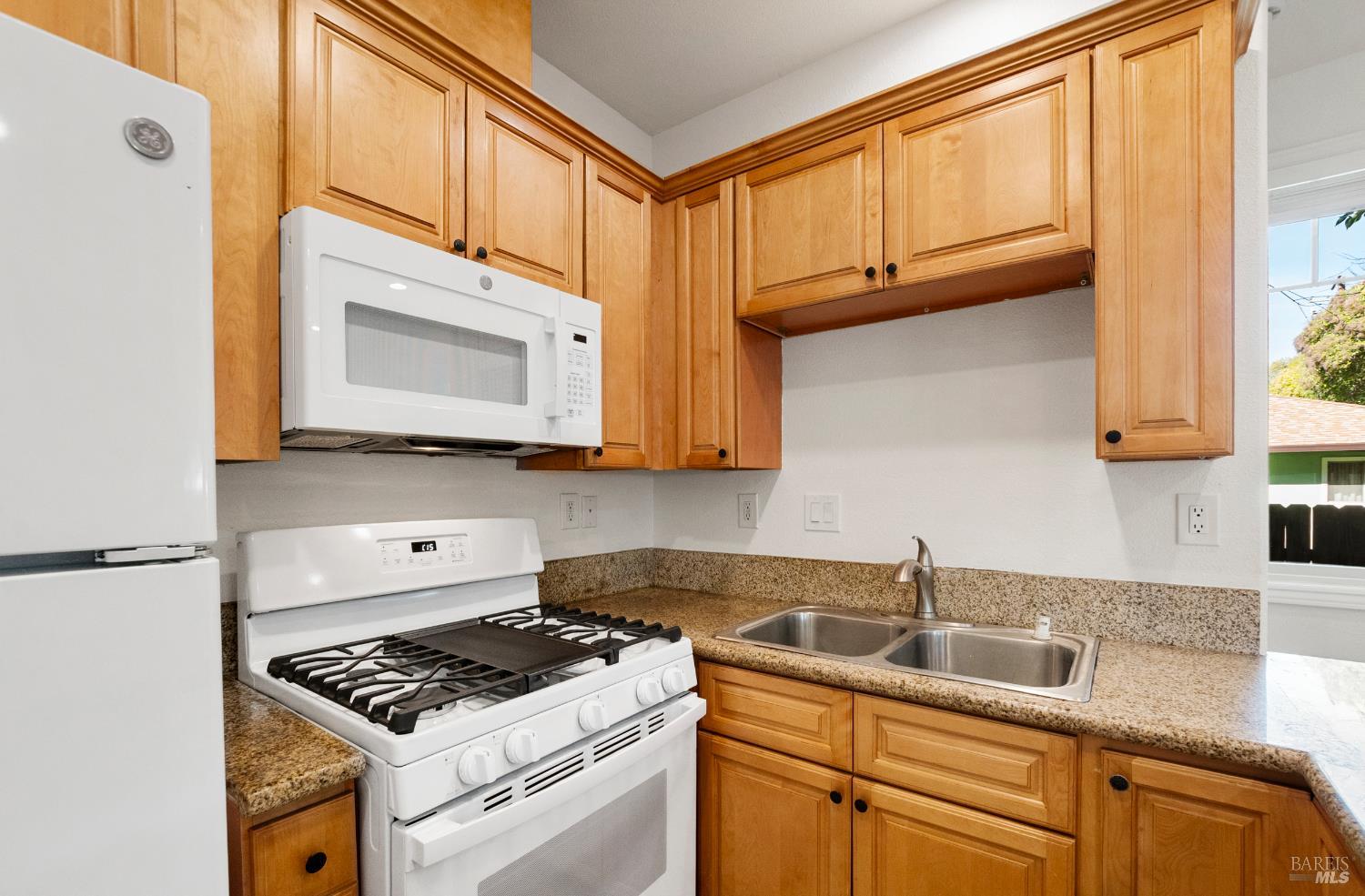 256 Rosebud Lane St. Helena CA 94574