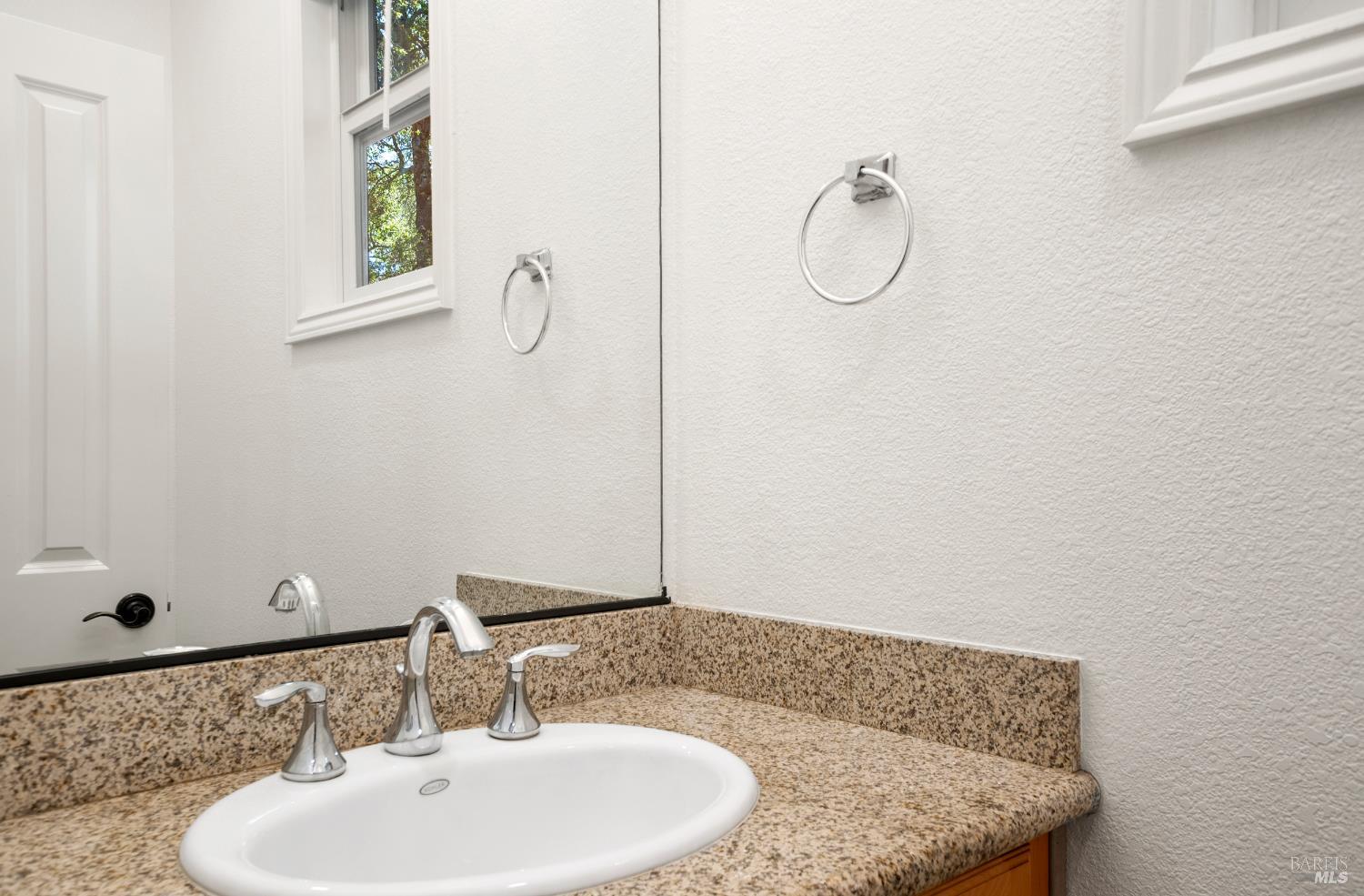 256 Rosebud Lane St. Helena CA 94574
