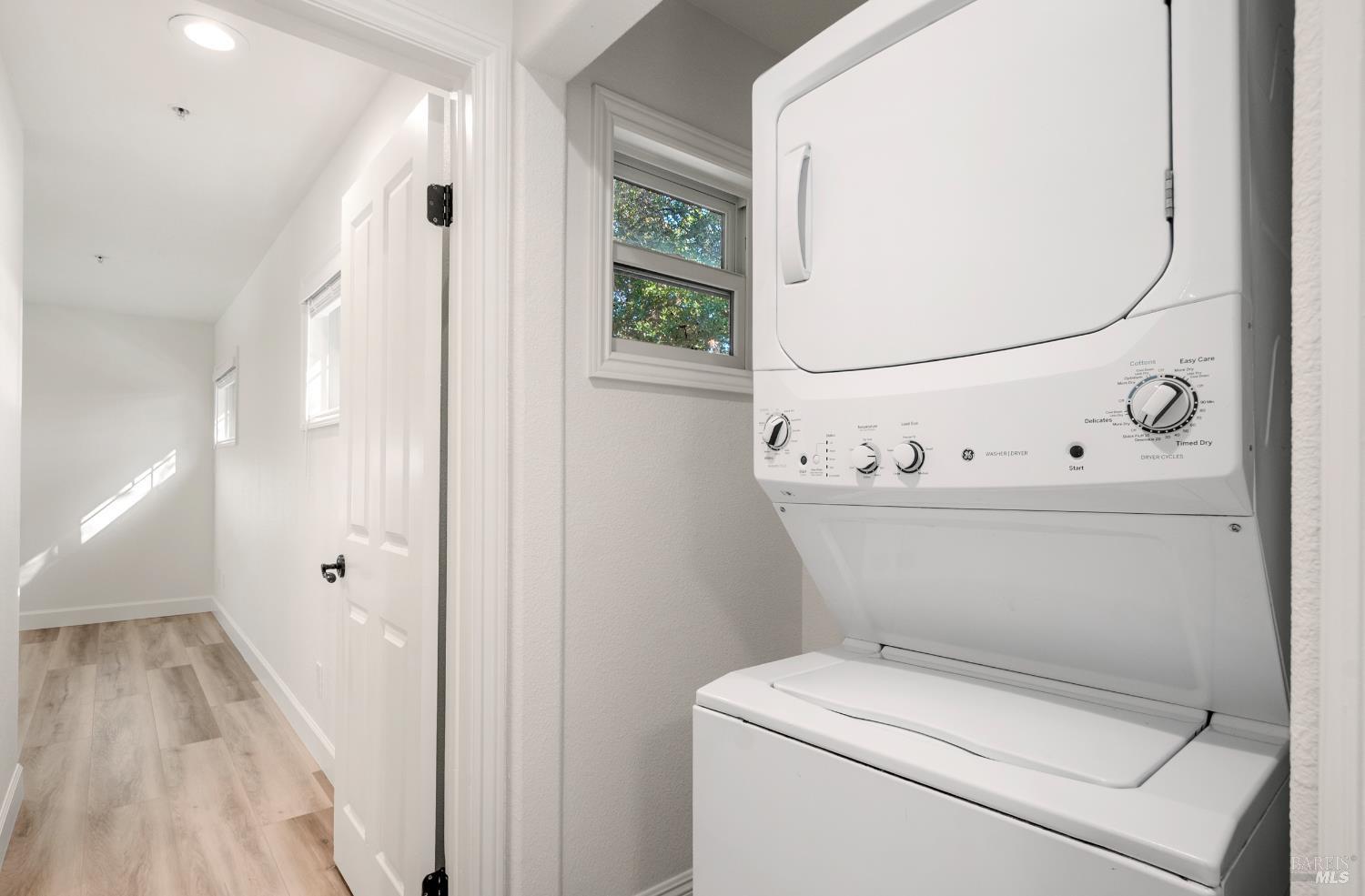 256 Rosebud Lane St. Helena CA 94574