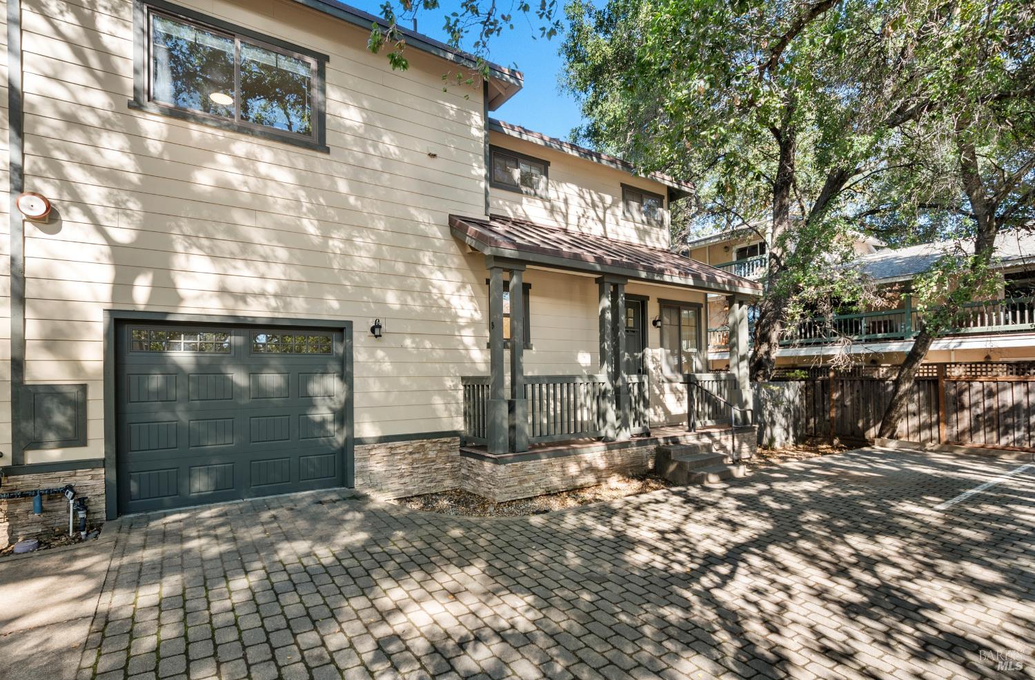 256 Rosebud Lane St. Helena CA 94574