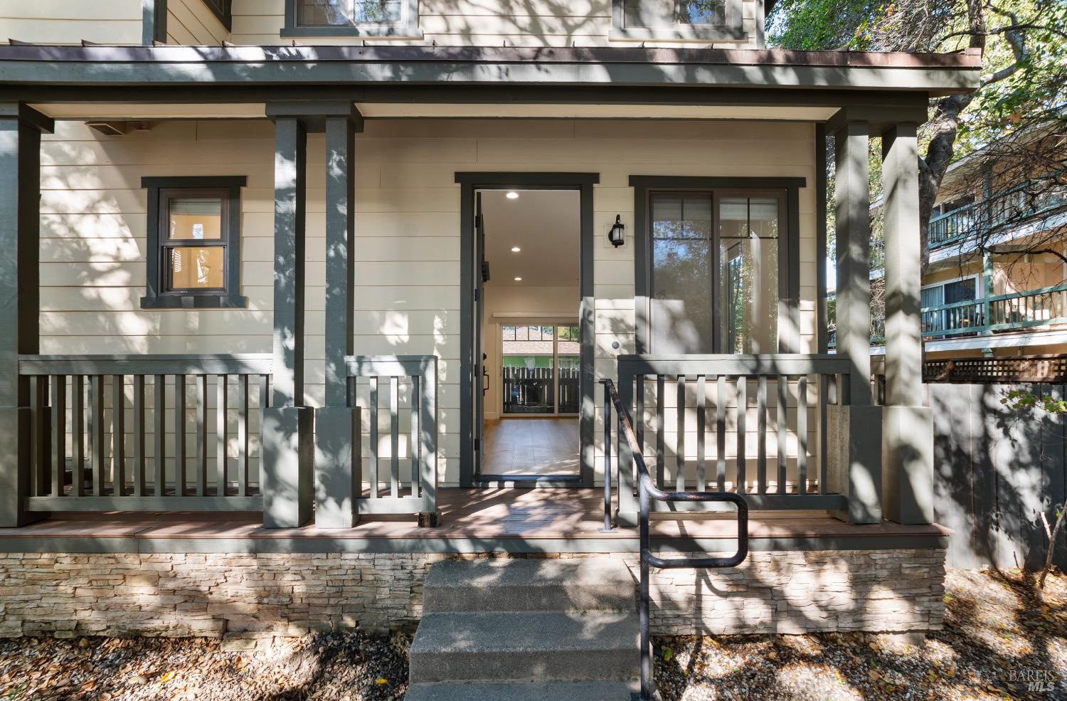 256 Rosebud Lane St. Helena CA 94574