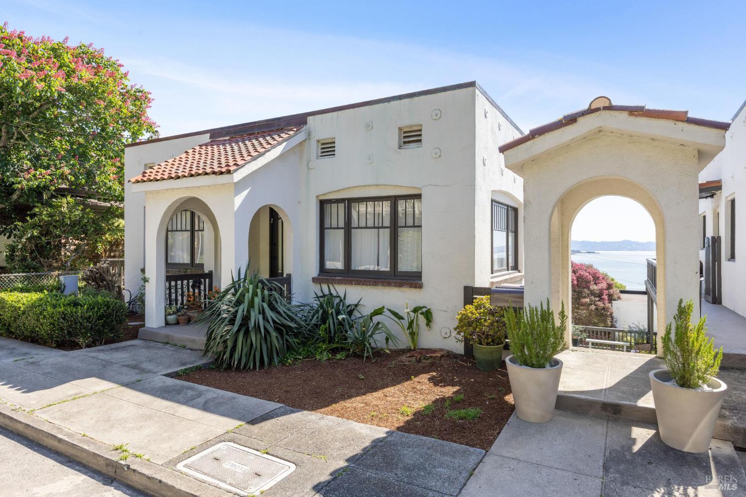 516 Richardson Street Sausalito CA 94965