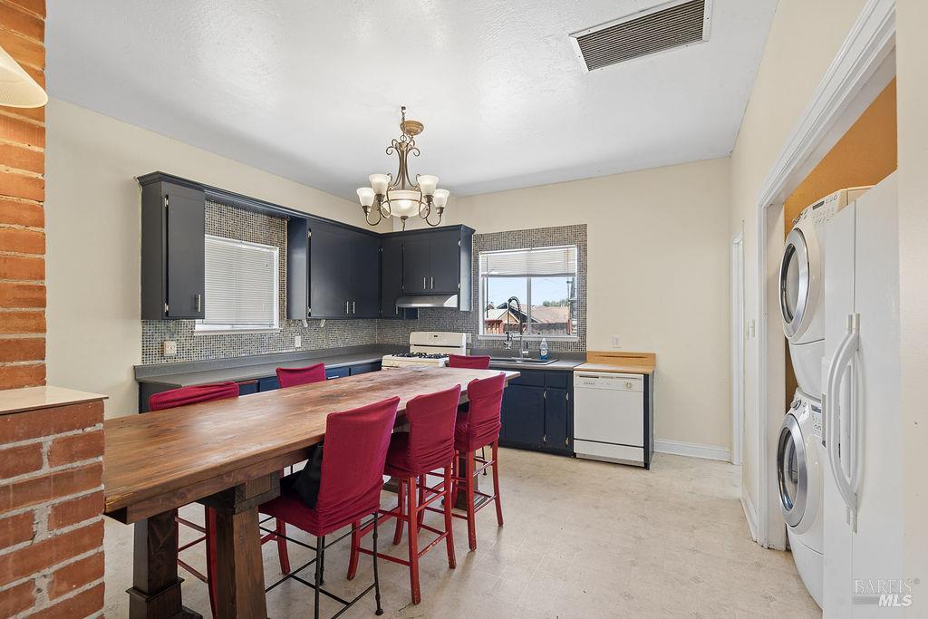 1110-1112 Marin Street Vallejo CA 94590